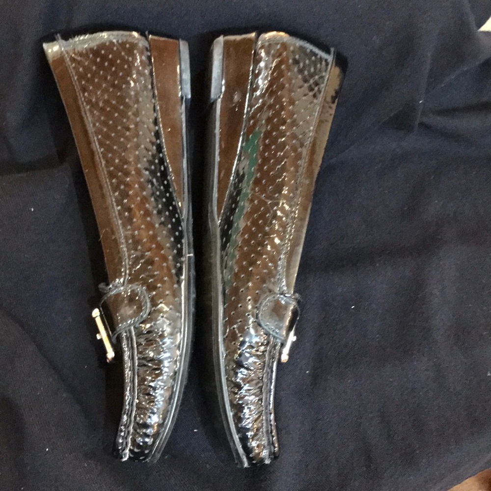 Stuart Weitzman - Picture 6 of 8